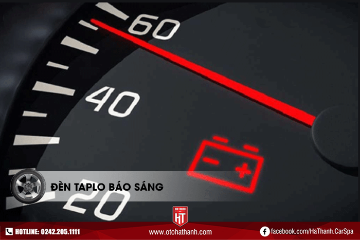 Đèn sạc báo sáng khi động cơ đã hoạt động - Dấu hiệu máy phát điện ô tô bị hỏng hoặc gặp trục trặc