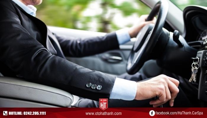 Hướng Dẫn Cách Chạy Xe Số Tự Động Cho Người Mới