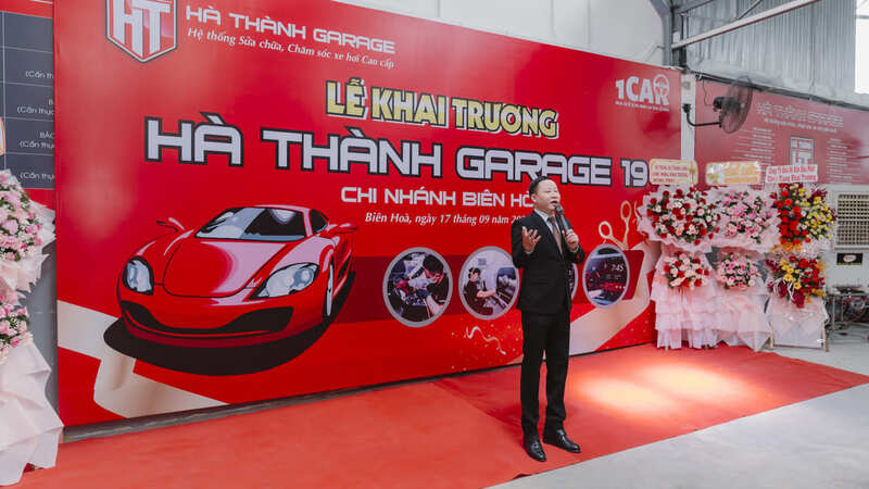 Mr. Trần Nhân Giáp có đôi lời chia sẻ và giới thiệu về chi nhánh